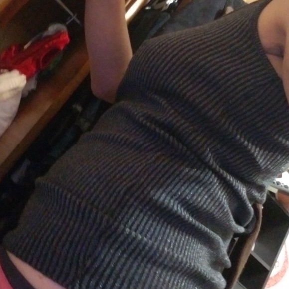 Gold glittered razor back dressy tank top - Picture 4 of 4